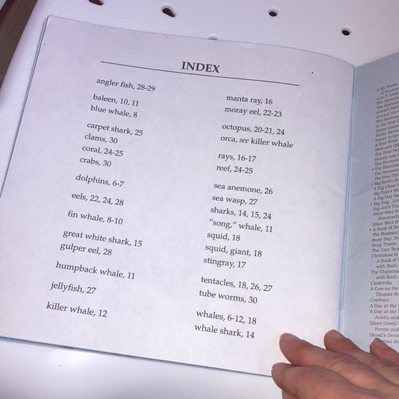 “Whales and Other Creatures of the Sea” kids book - Picture 10 of 16